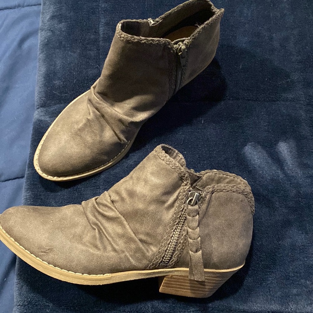 Womens boots